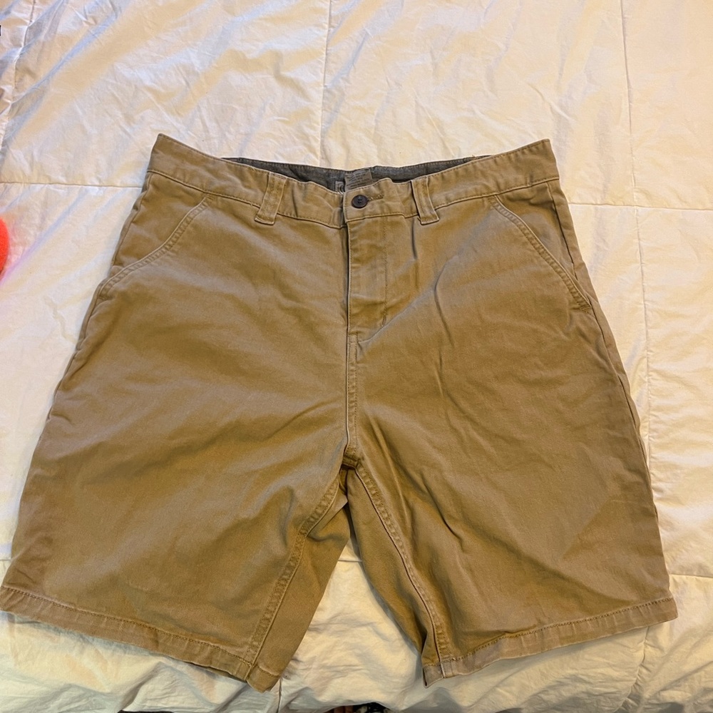 Charles and a half men’s shorts